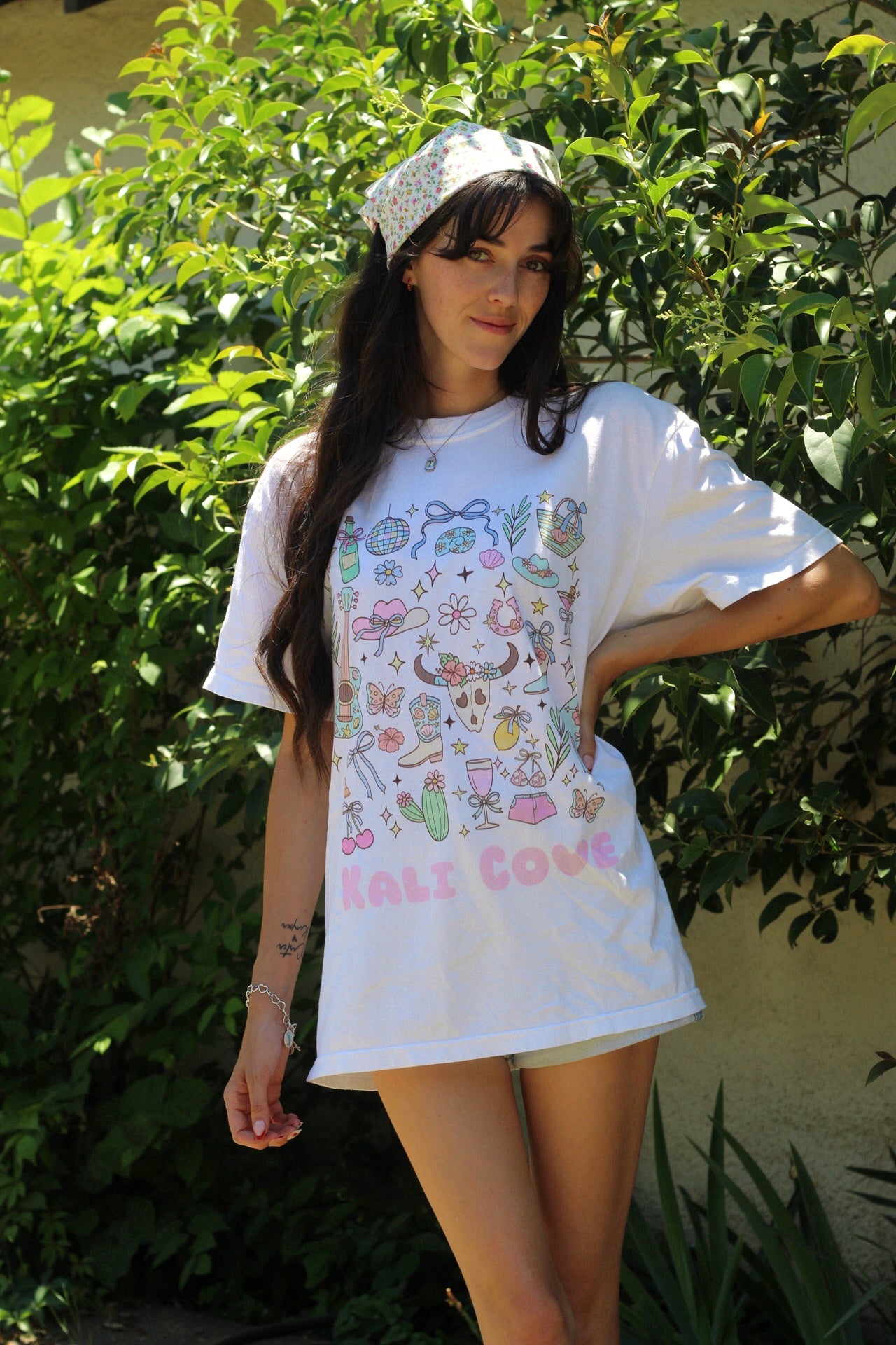 Kali Cove Tee